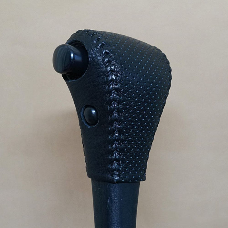 Gear Shift Knob Protective Cover for Toyota RAV4 2001-2005 AT