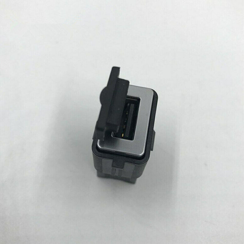 USB interface socket Jack 30775252 For Volvo S80 S80L S60 XC60 S40 C30 V60