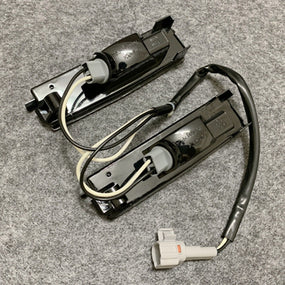2Pcs License Plate Light Tag Lamp for Toyota 2007-2012 RAV4