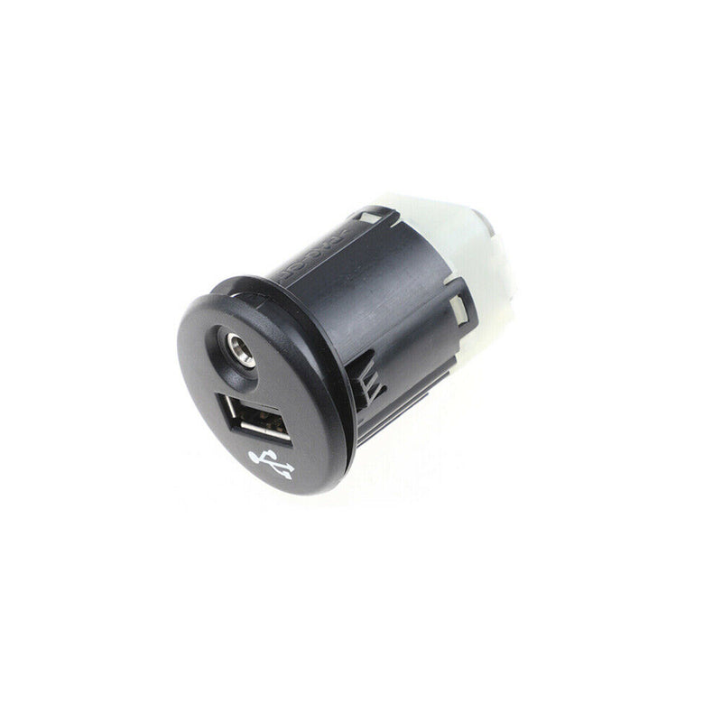 USB Auxiliary Port Jack Plug 28023-BH00A for Nissan NV1500 2500 3500 2013