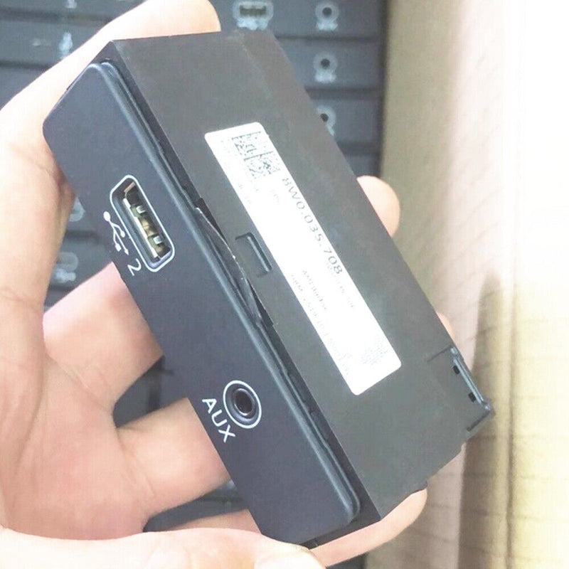 Center Console USB/AUX-IN Socket Port for Audi A4 B9 S4 A5 S5 Q5 SQ5 2018-2021