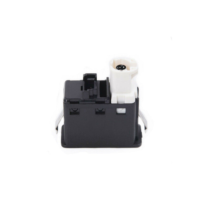 84109237653 Audio USB Charge Auxiliary Jack for BMW 1er E82 E87LCI E88 2008-2012