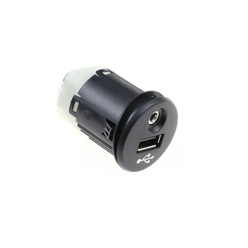 USB Auxiliary Port Jack Plug 28023-BH00A for Nissan NV1500 2500 3500 2013