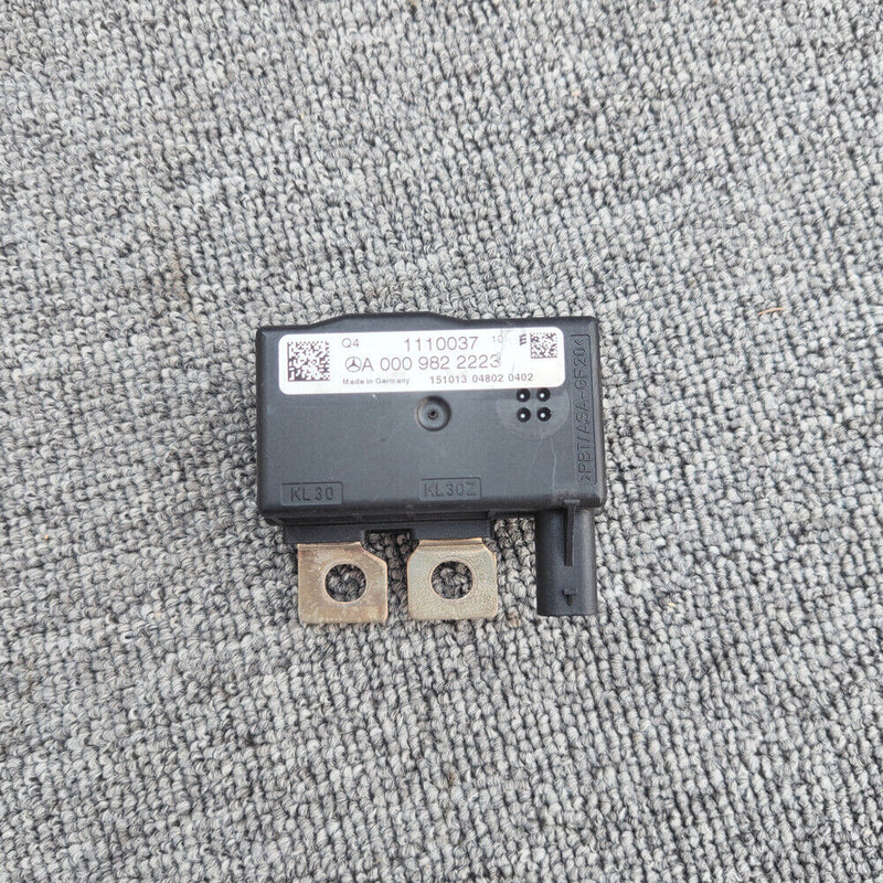 A0009822223 Battery Voltage Module Relay Fuse Box for Mercedes-Benz W166 W292